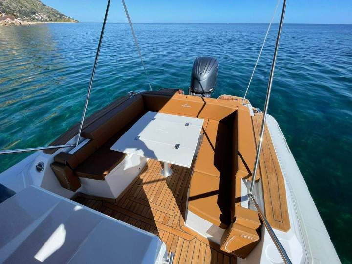 Location de bateau rapide avec permis Porto-Vecchio