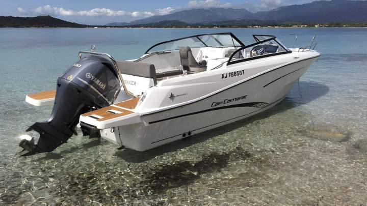 Location bateau moteur permis Porto-Vecchio