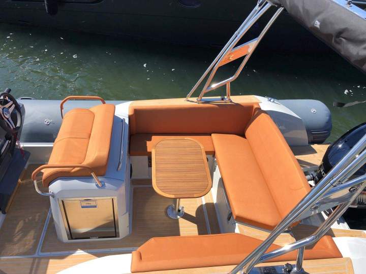 Location de bateau rapide avec permis Porto-Vecchio