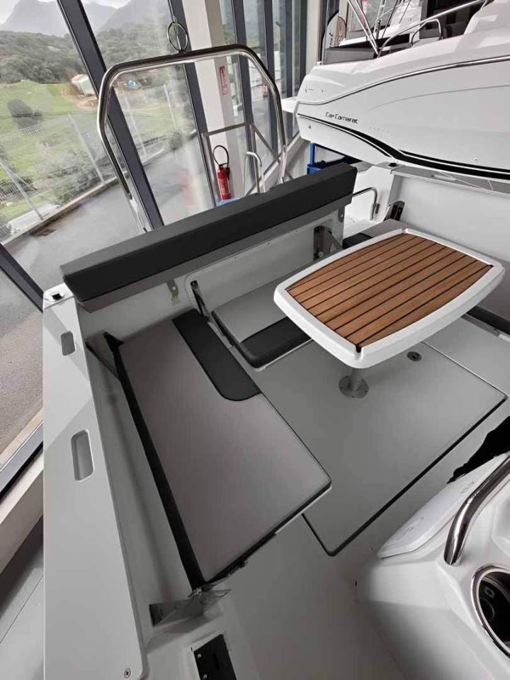 Louer un bateau pour la journée Porto-Vecchio