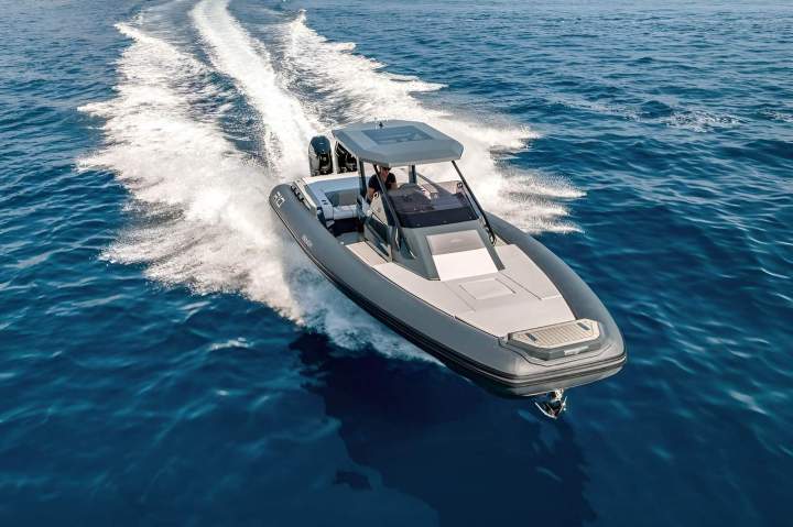 Louer un bateau avec permis Porto-Vecchio